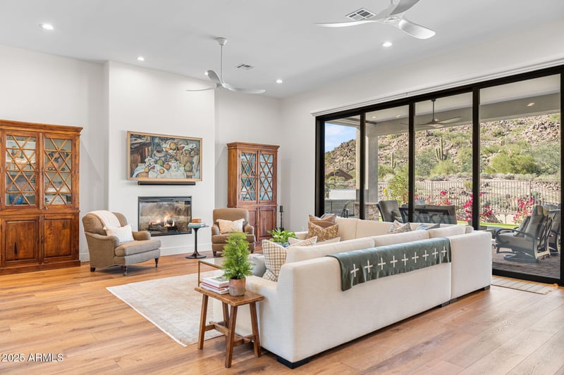 7426 Forest Trail Cir, Mesa, AZ 85207