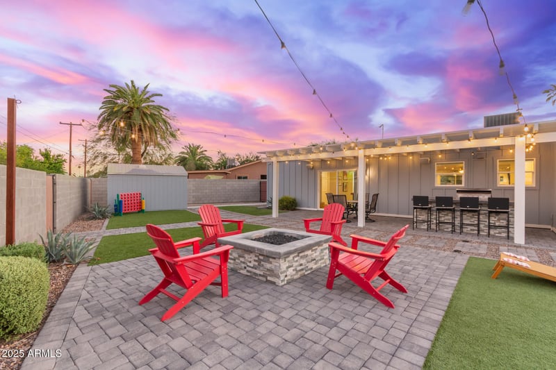 7426 Moreland St, Scottsdale, AZ 85257