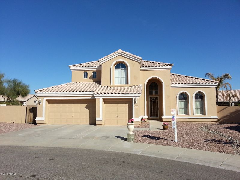 7426 W Foothill Dr, Glendale, AZ 85310