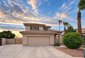 7427 W Hill Ln, Glendale, AZ 85310