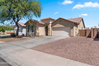 7428 Fawn Dr, Laveen, AZ 85339