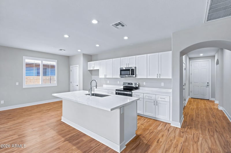 7428 Fawn Dr, Laveen, AZ 85339