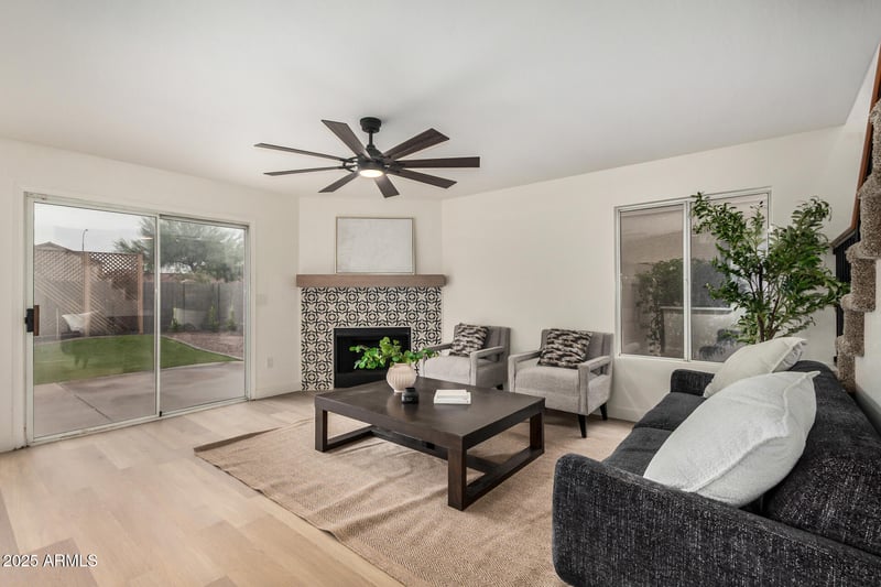 743 Kesler Ln, Chandler, AZ 85225