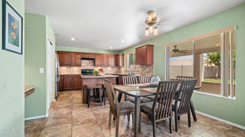 743 W Kings Ave, Phoenix, AZ 85023