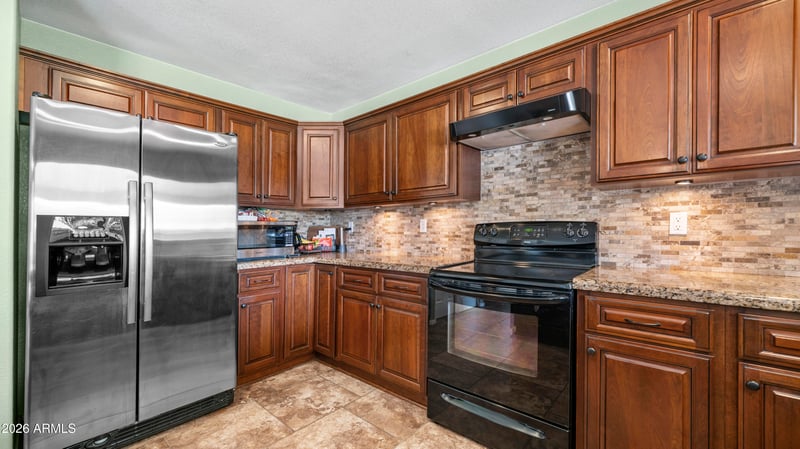 743 W Kings Ave, Phoenix, AZ 85023