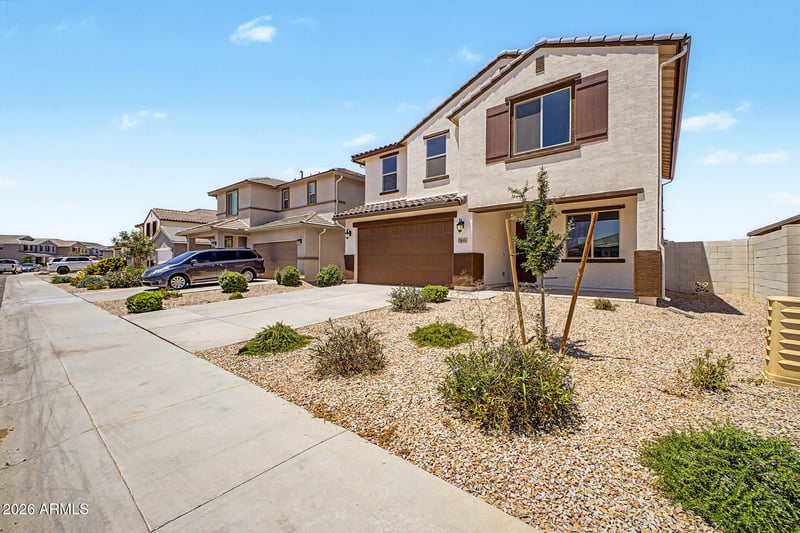 7430 Hackamore Ln, San Tan Valley, AZ 85143