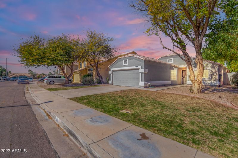 7430 E Medina Ave, Mesa, AZ 85209