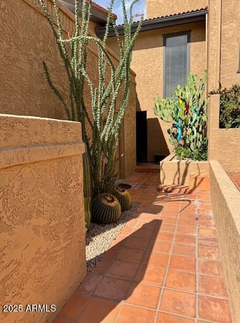 7432 Hum Rd #203, Carefree, AZ 85377