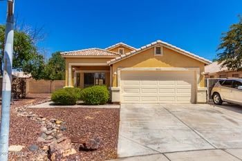 7432 Raymond St, Phoenix, AZ 85043