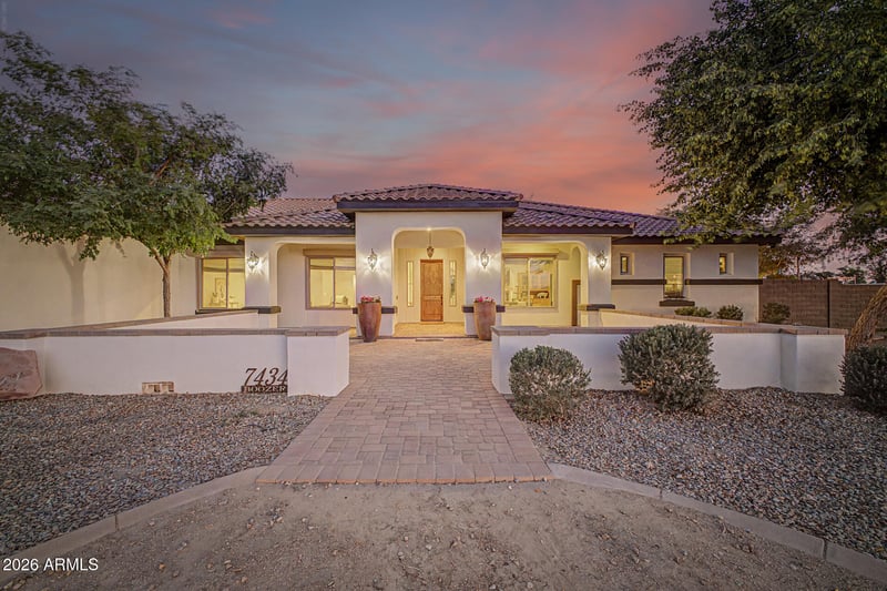 7434 156th Ave, Litchfield Park, AZ 85340