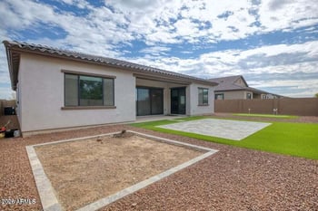 7434 80th Ln, Glendale, AZ 85303