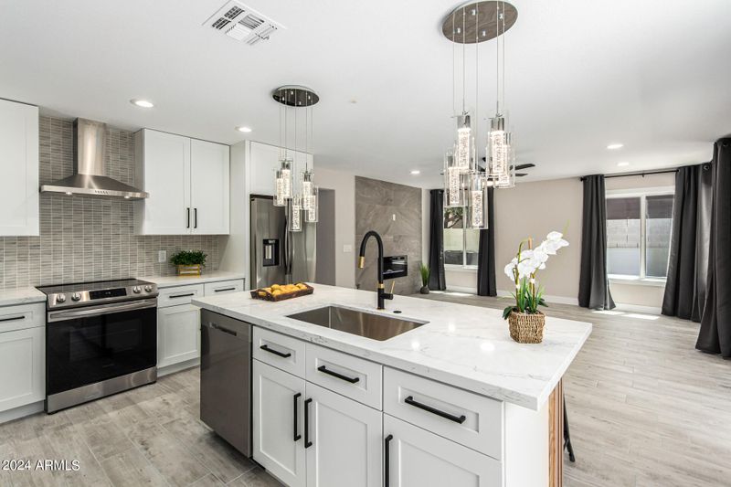 7435 W Williams Dr, Glendale, AZ 85310