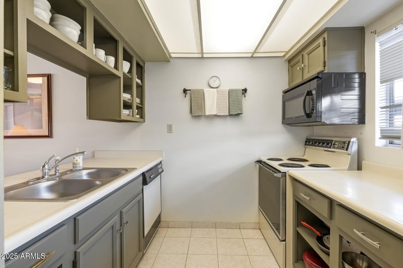 7436 Chaparral Rd #B103, Scottsdale, AZ 85250