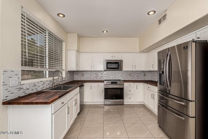 7436 Hannibal St, Mesa, AZ 85207