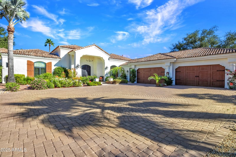 7437 71st St, Paradise Valley, AZ 85253