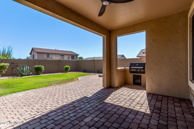 7437 Nora St, Mesa, AZ 85207