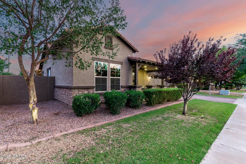 7437 Posada Ave, Mesa, AZ 85212