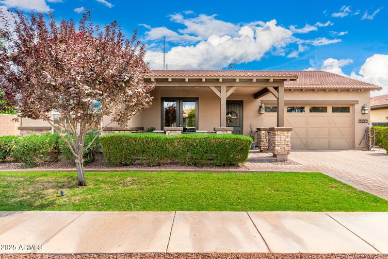 7437 Posada Ave, Mesa, AZ 85212