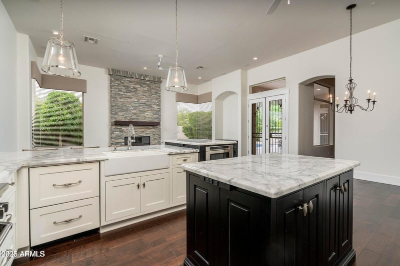 7438 Cactus Wren Rd, Scottsdale, AZ 85250