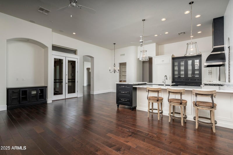 7438 E Cactus Wren Rd, Scottsdale, AZ 85250
