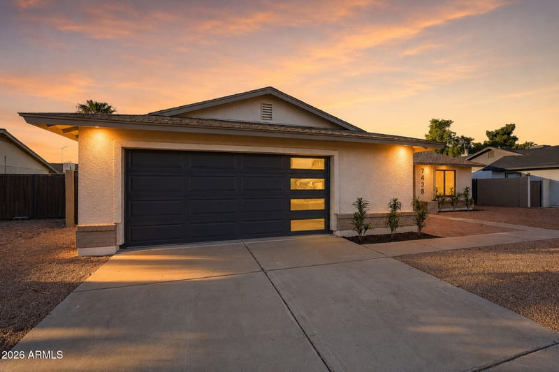 7438 E Pueblo Ave, Mesa, AZ 85208
