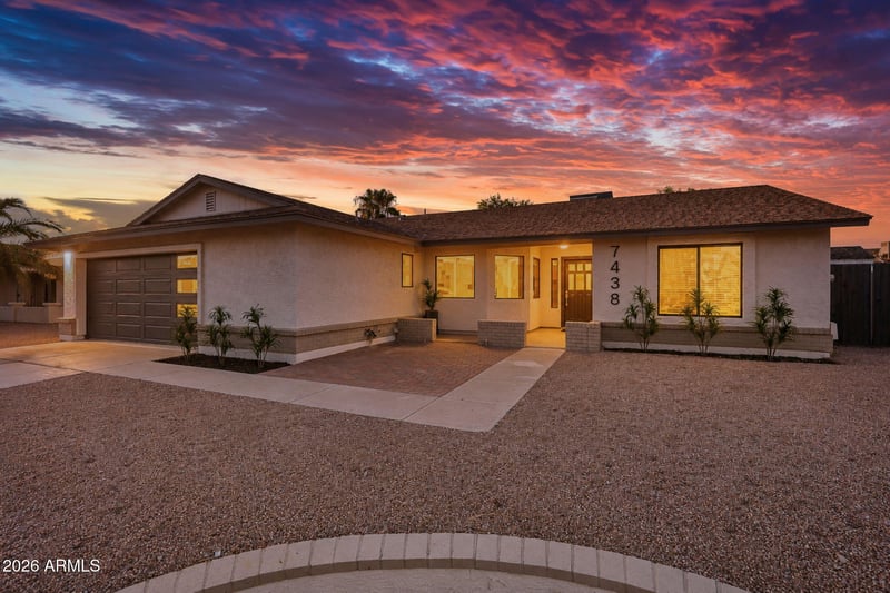 7438 E Pueblo Ave, Mesa, AZ 85208