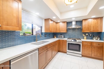 7438 Hum Rd #101, Carefree, AZ 85377