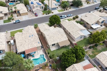 7439 Louise Dr, Glendale, AZ 85310