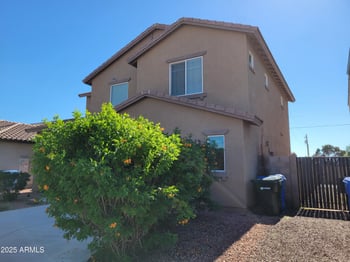 7439 Wolf St, Phoenix, AZ 85033