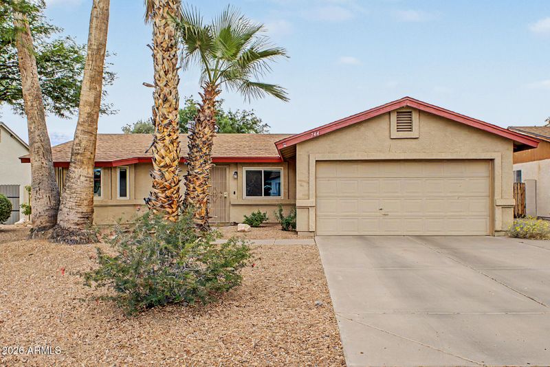 744 E Appaloosa Rd, Gilbert, AZ 85296