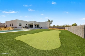 744 Desert Ln, Phoenix, AZ 85042
