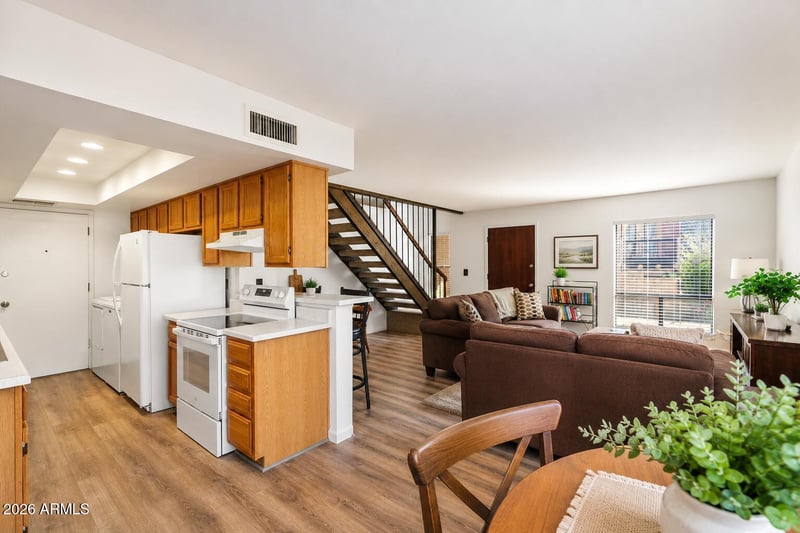 744 E North Ln #2, Phoenix, AZ 85020