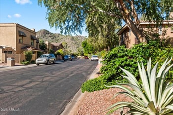 744 North Ln #1, Phoenix, AZ 85020