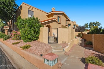 744 North Ln #2, Phoenix, AZ 85020