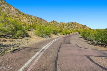 744 North Ln #2, Phoenix, AZ 85020