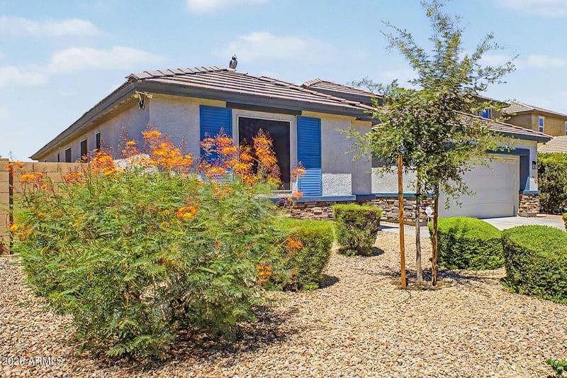 744 Desert Hollow Dr, San Tan Valley, AZ 85143