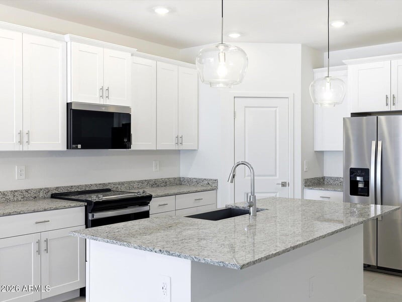7441 E Tintype Rd, San Tan Valley, AZ 85143