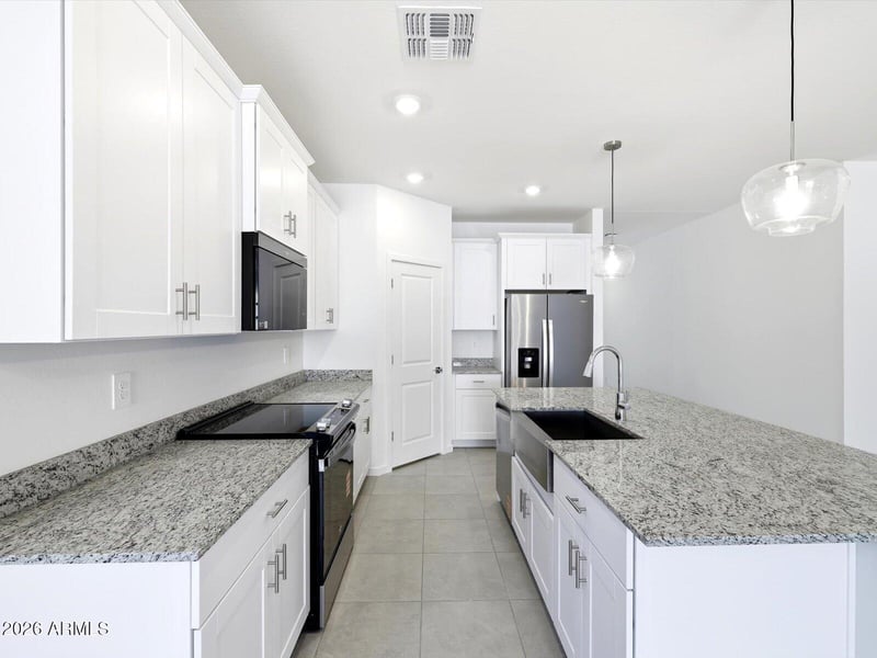 7441 E Tintype Rd, San Tan Valley, AZ 85143