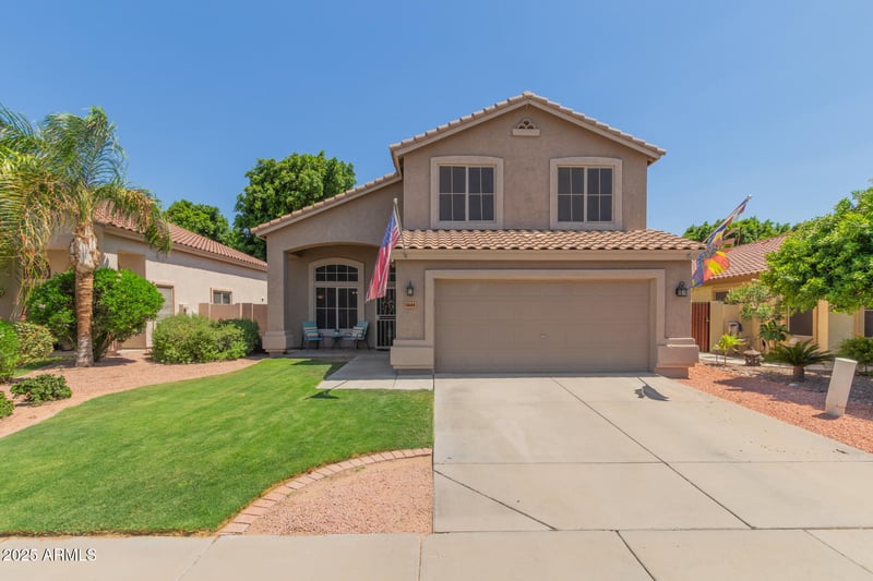 7441 Melinda Ln, Glendale, AZ 85308