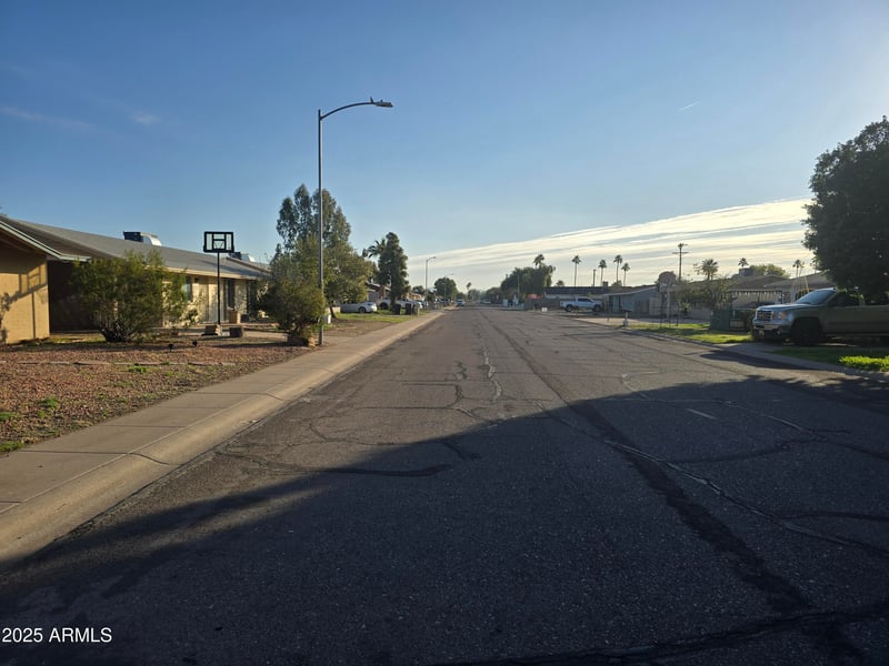 7442 Desert Cove Ave, Peoria, AZ 85345