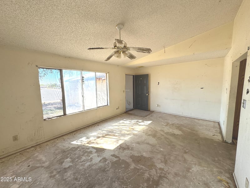 7442 Halifax Cir, Mesa, AZ 85207