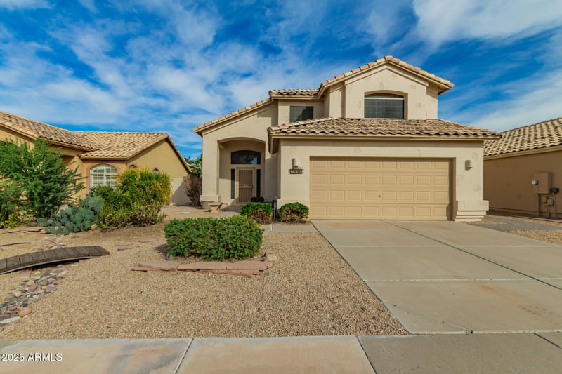 7442 Via Del Sol Dr, Glendale, AZ 85310
