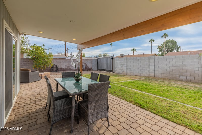7443 Taylor St, Scottsdale, AZ 85257
