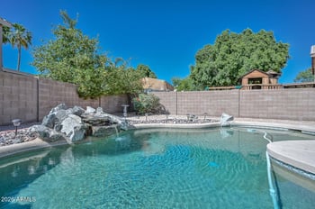 7444 Foothill Dr, Glendale, AZ 85310