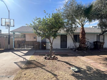 7445 Becker Ln, Peoria, AZ 85345