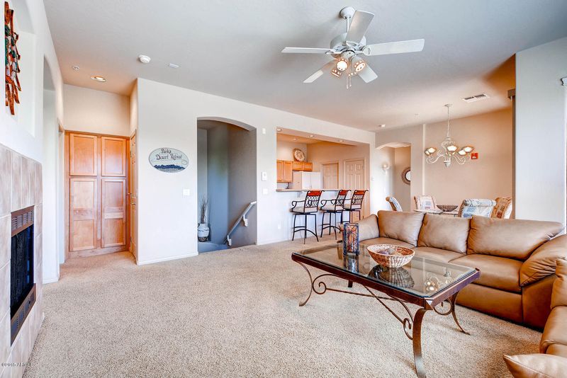 7445 E Eagle Crest Dr #1062, Mesa, AZ 85207