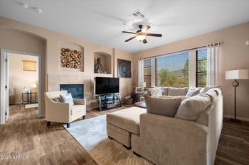 7445 Eagle Crest Dr #1116, Mesa, AZ 85207