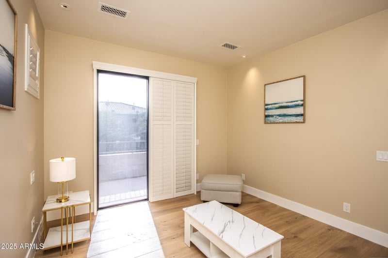 7445 Eagle Crest Dr #1068, Mesa, AZ 85207