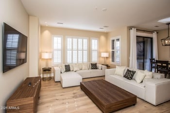 7445 Eagle Crest Dr #1068, Mesa, AZ 85207