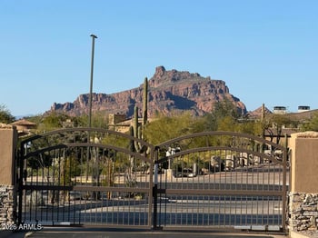 7445 Eagle Crest Dr #1119, Mesa, AZ 85207